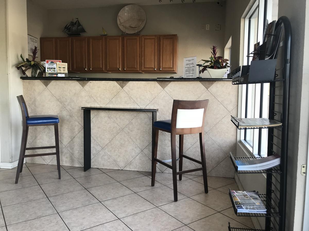 Rodeway Inn Lake Wales Ngoại thất bức ảnh